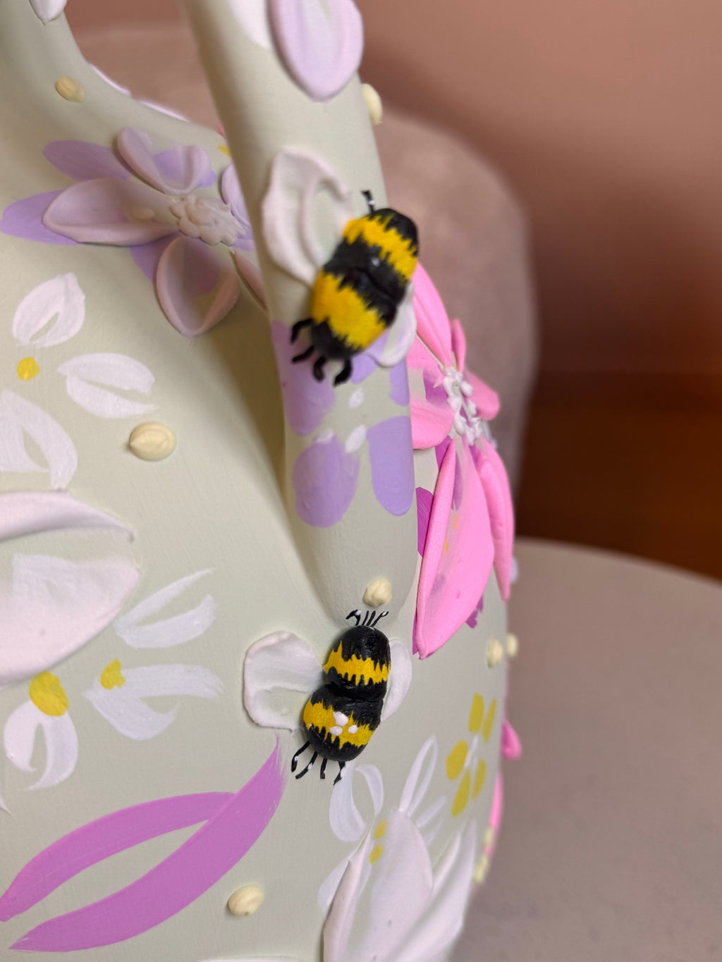 Lys grønn humle 🐝 34 cm