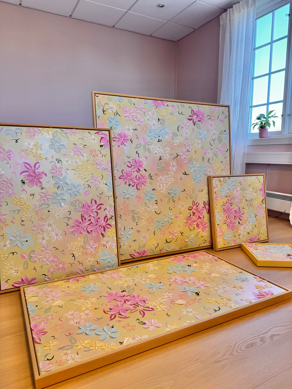 Sweet Reverie, 63 x 113 cm, Innrammet